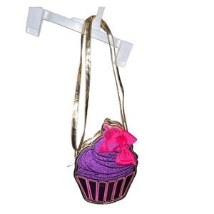 Crossbody bag